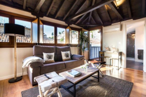 Гостиница Fantástico ático con terraza y vistas en el centro  Гренада